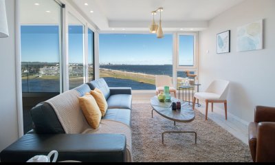 Apartamento en primera linea de la mansa de 3 dormitorios