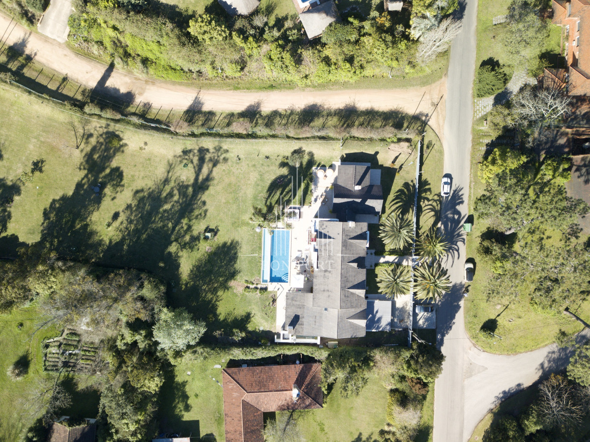 Casa ID.2 - Chalet de 5 dormitorios en Rincón del Indio