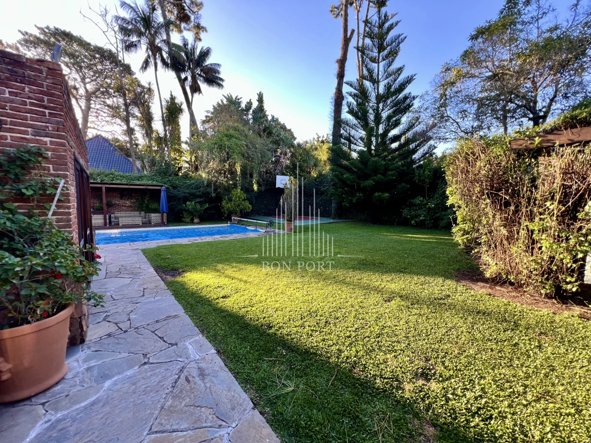 Casa ID.27 - Casa de 4 dormitorios en Roosevelt