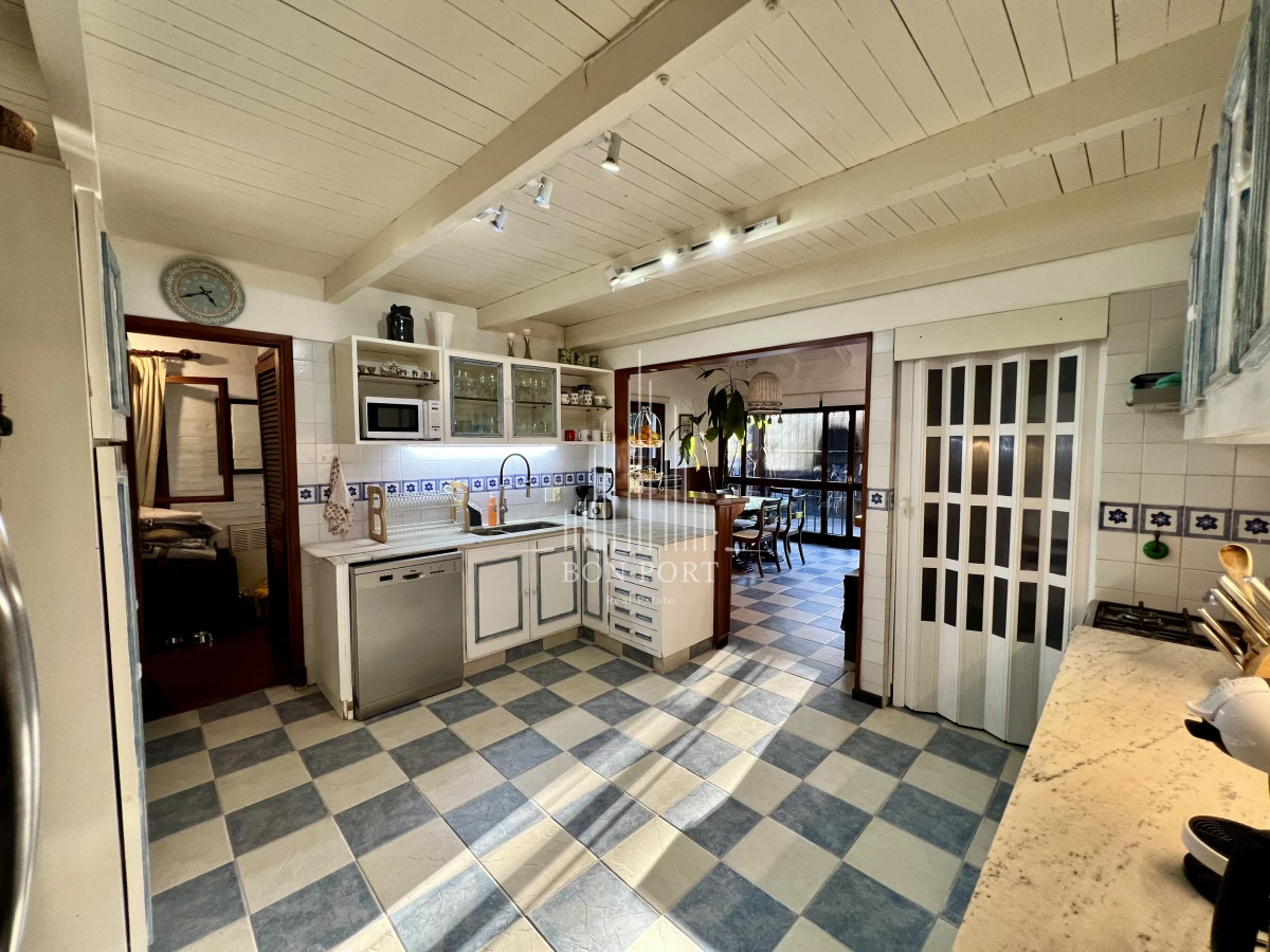 Casa ID.27 - Casa de 4 dormitorios en Roosevelt