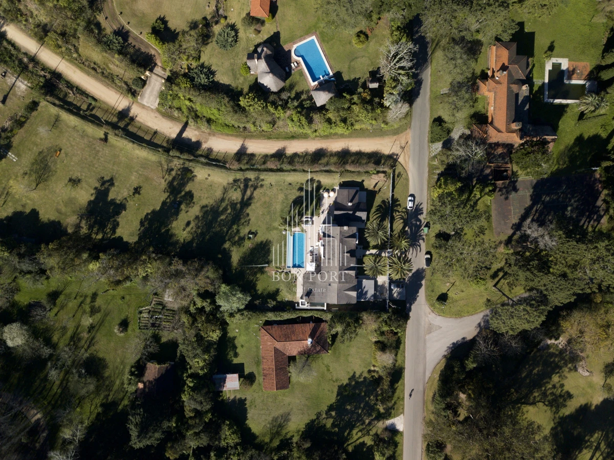 Casa ID.2 - Chalet de 5 dormitorios en Rincón del Indio