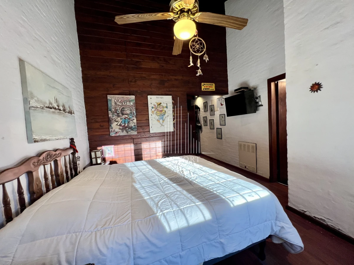 Casa ID.27 - Casa de 4 dormitorios en Roosevelt
