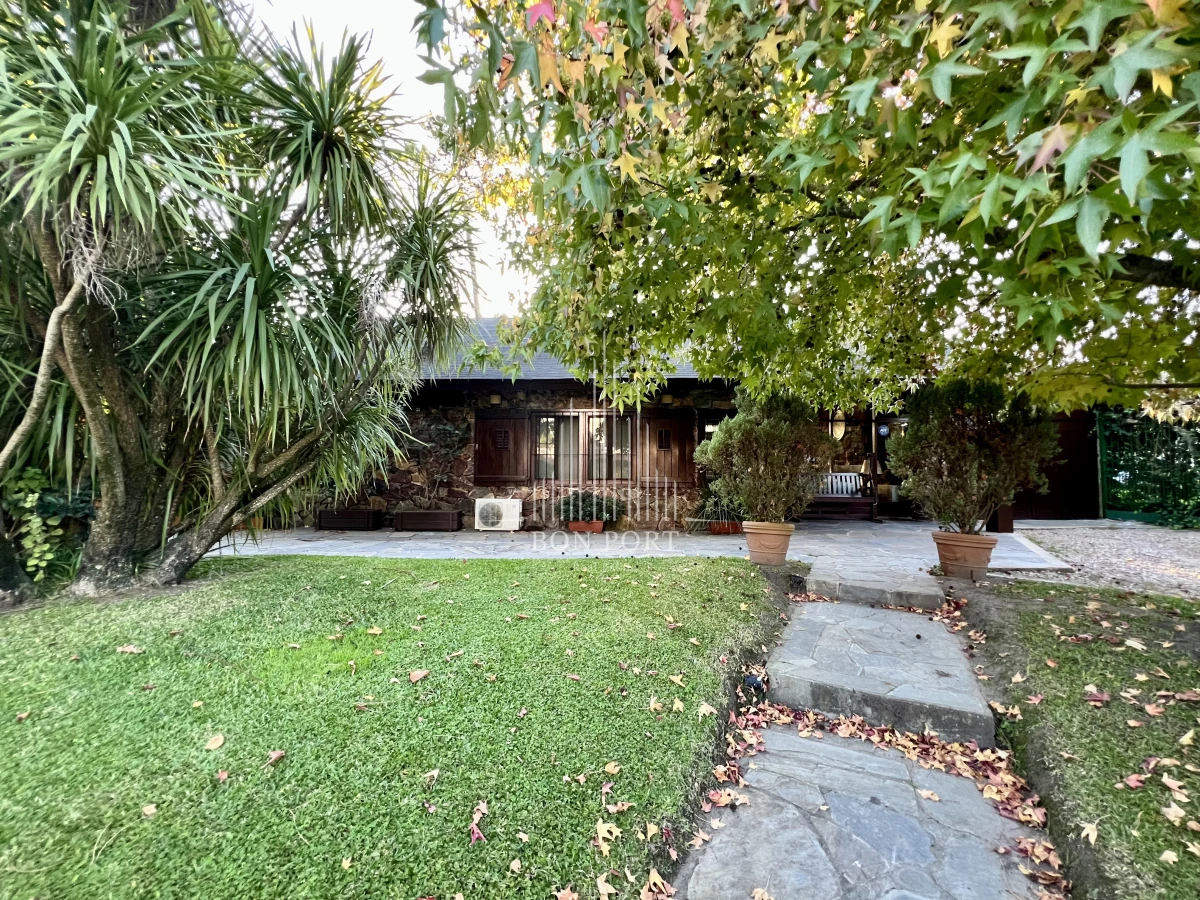 Casa ID.27 - Casa de 4 dormitorios en Roosevelt