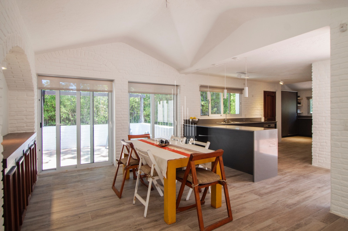 Casa ID.168 - Alquiler de temporada de 3 dormitorios en Rincón del Indio.