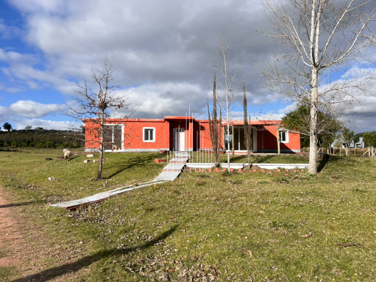 Chacra ID.4 - Chacra con construcción en Pueblo Edén.