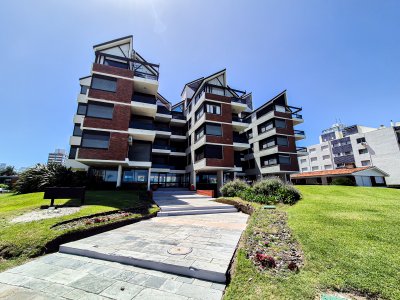 Venta Apto 2 Dor con vista al Mar Aidy Grill Punta del Este