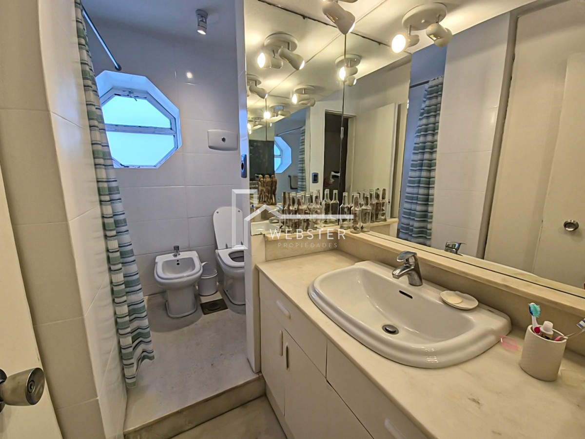 Apartamento ID.2670 - Venta apartamento 4 Dormitorios Península Punta del Este