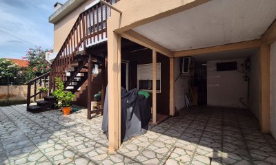 Venta Casa 5 Dormitorios Barrio Rivera Maldonado