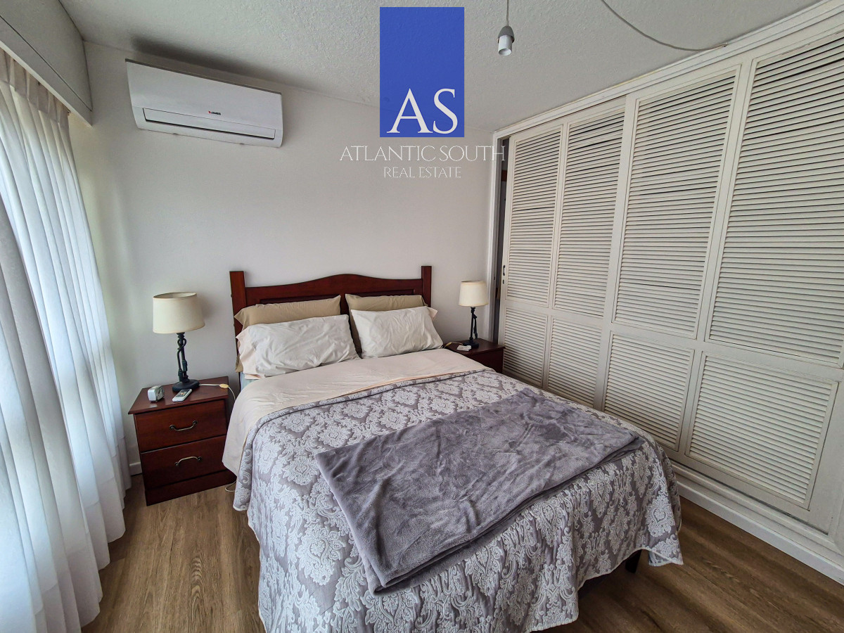 Apartamento ID.4211 - Apartamento 3 Dormitorios en venta gran terraza garage Península Punta del Este