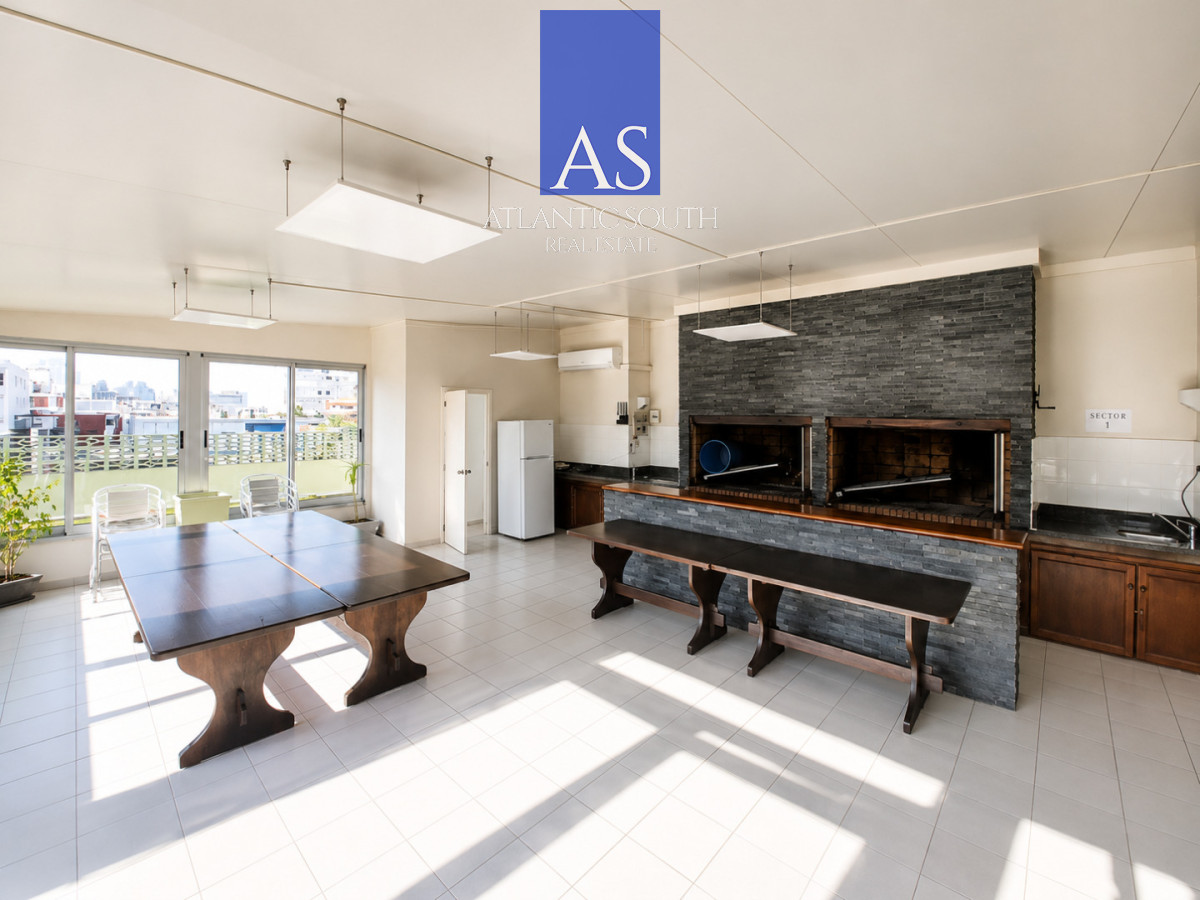 Apartamento ID.4211 - Apartamento 3 Dormitorios en venta gran terraza garage Península Punta del Este