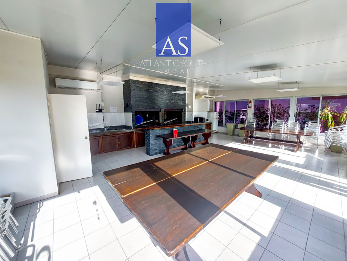 Apartamento ID.4211 - Apartamento 3 Dormitorios en venta gran terraza garage Península Punta del Este