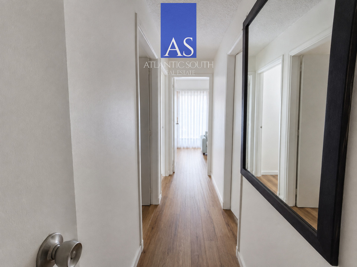 Apartamento ID.4211 - Apartamento 3 Dormitorios en venta gran terraza garage Península Punta del Este