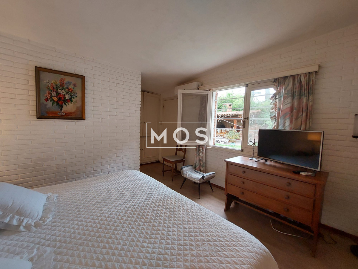 Casa ID.2902 - Alquiler Temporal Casa 3 Dormitorios Playa Mansa Punta del Este