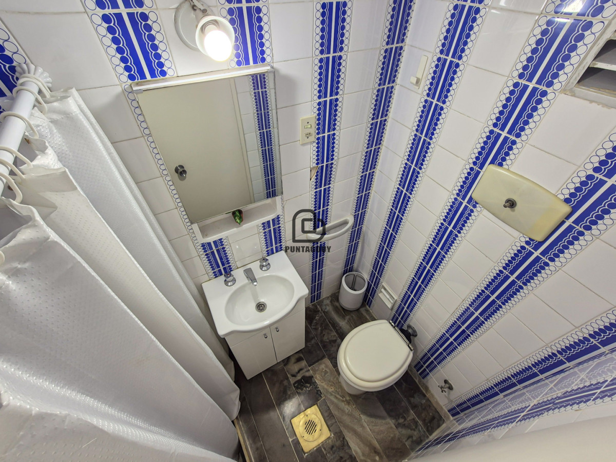 Apartamento ID.1853 - Venta Apartamento 3 Dormitorios Frente a la Playa Brava Punta del Este