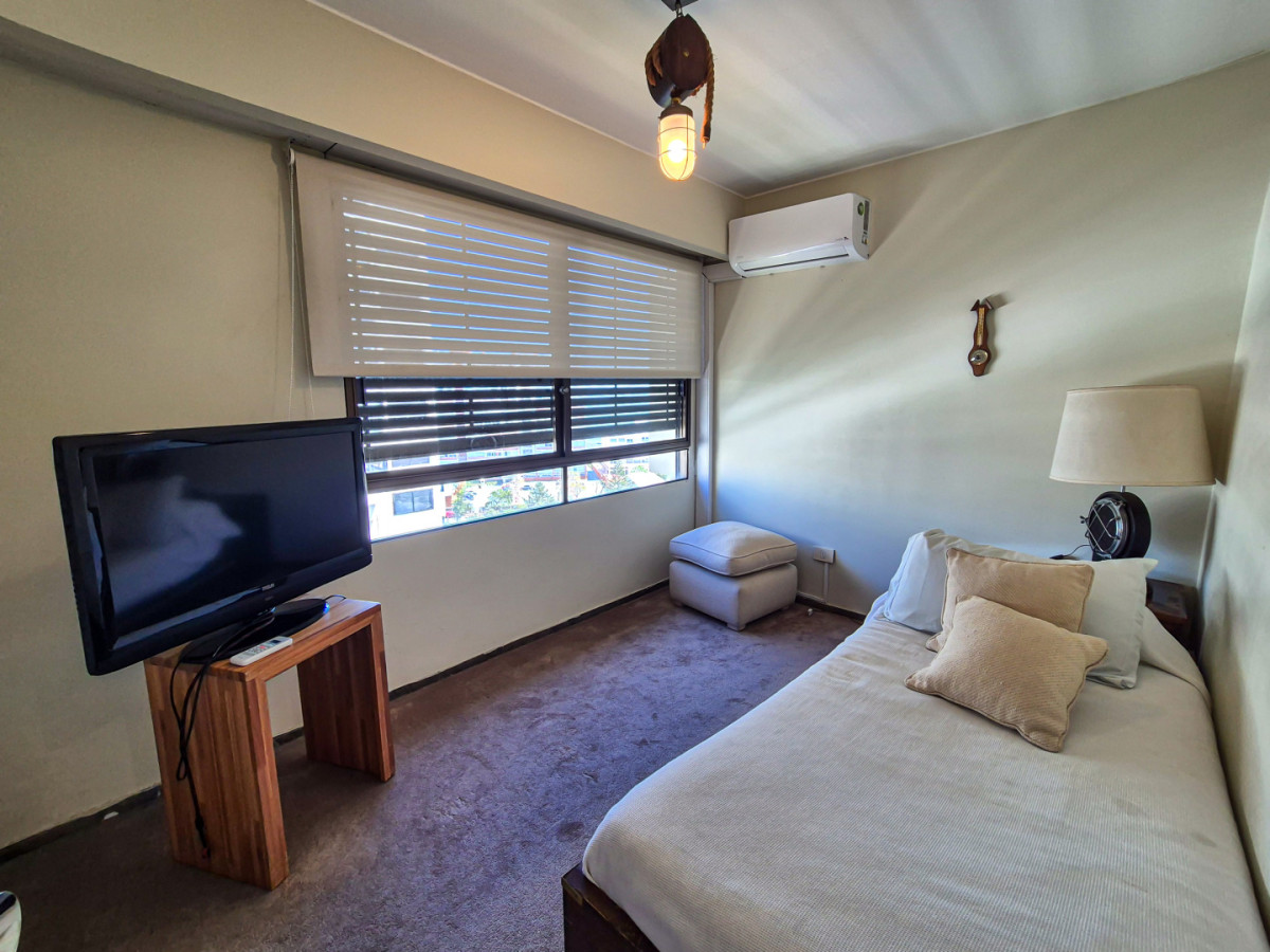 Apartamento ID.60 - Venta Apartamento 3 Dormitorios Frente a la Playa Brava Punta del Este