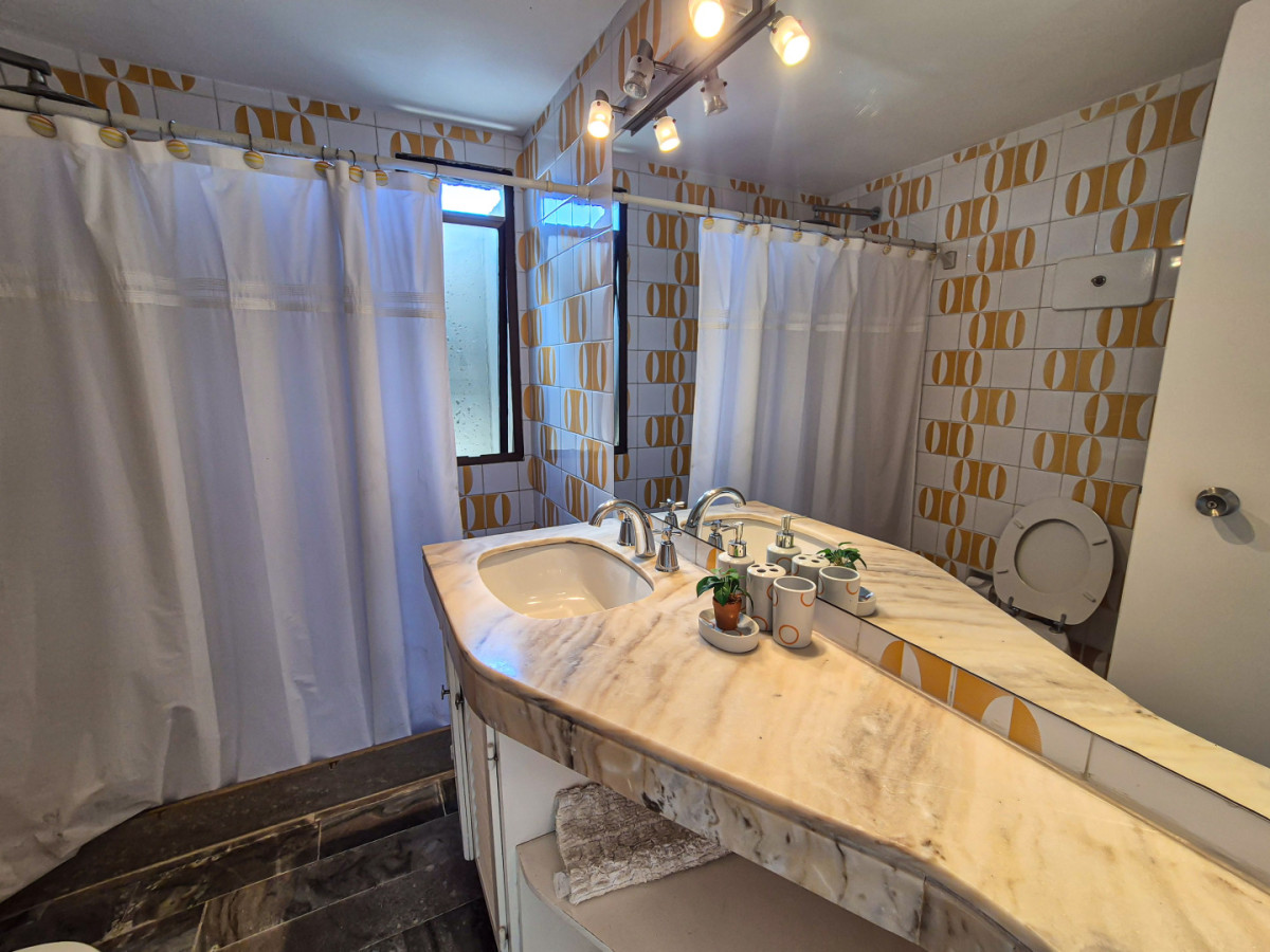 Apartamento ID.95 - Venta Apartamento 3 Dormitorios Frente a la Playa Brava Punta del Este