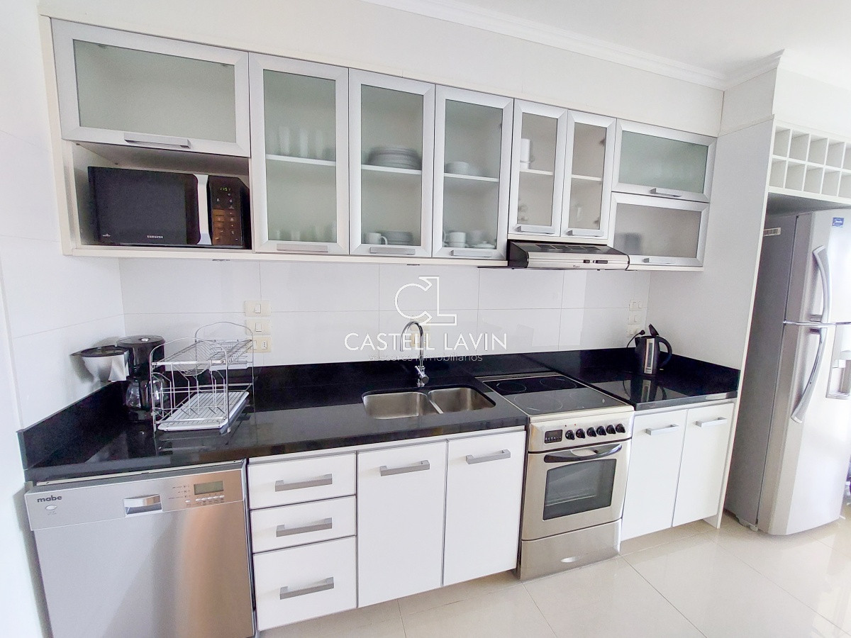 Apartamento ID.44 - Venta Duplex 3 dormitorios en Veramansa Playa Mansa Punta del Este