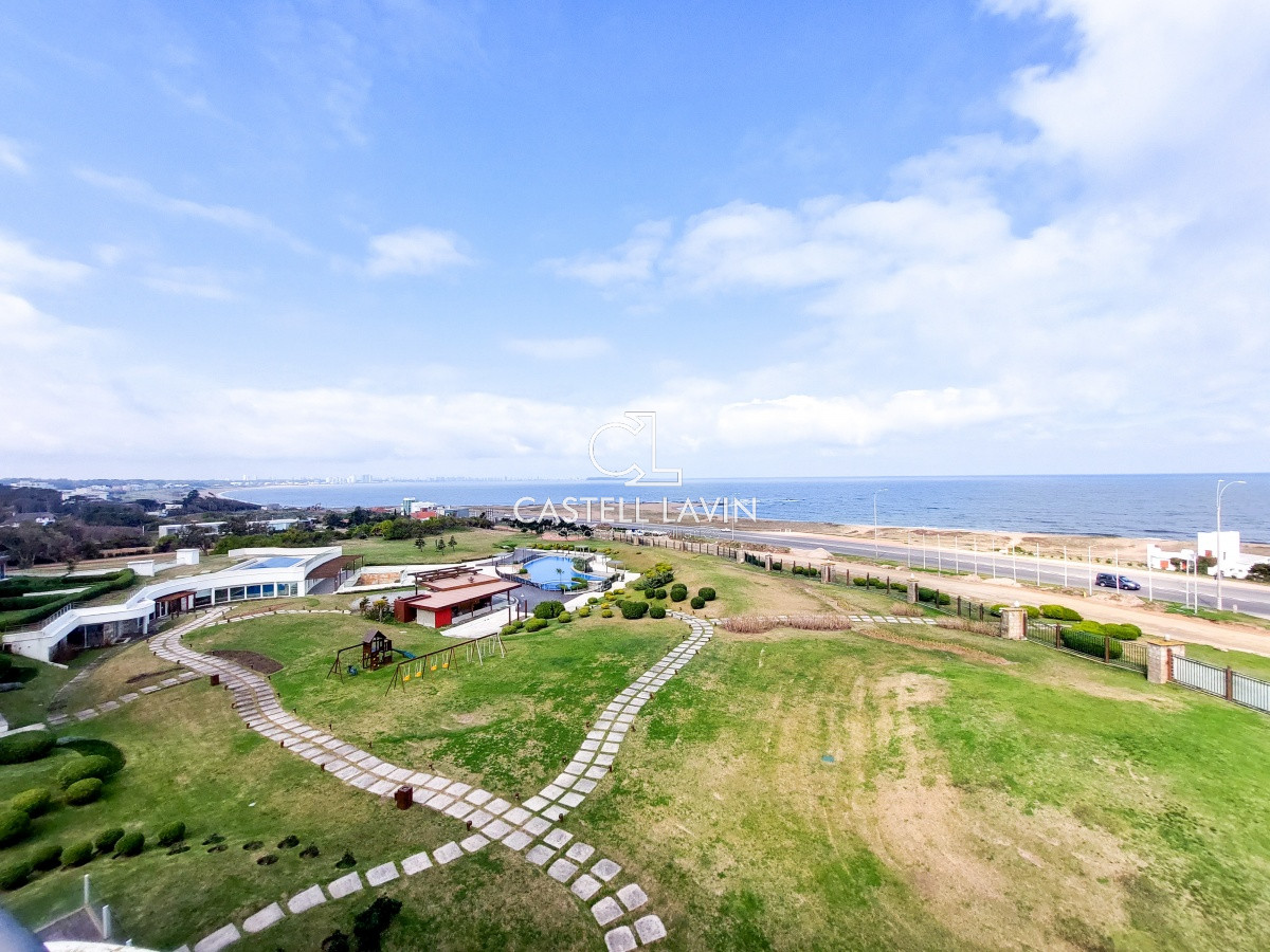 Apartamento ID.42 - Venta PentHouse Con Piscina Propia Playa Mansa Punta del Este