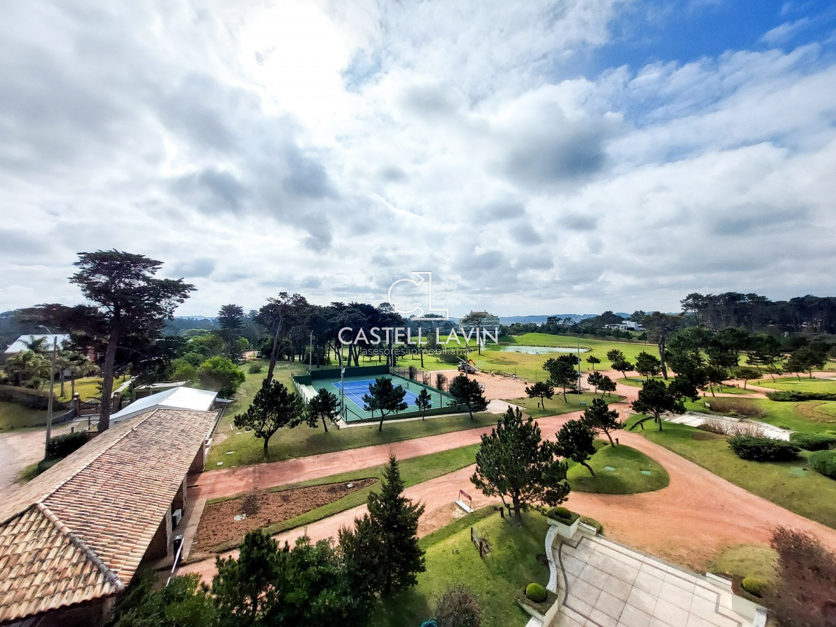 Apartamento ID.41 - Venta PentHouse Con Piscina Propia Playa Mansa Punta del Este