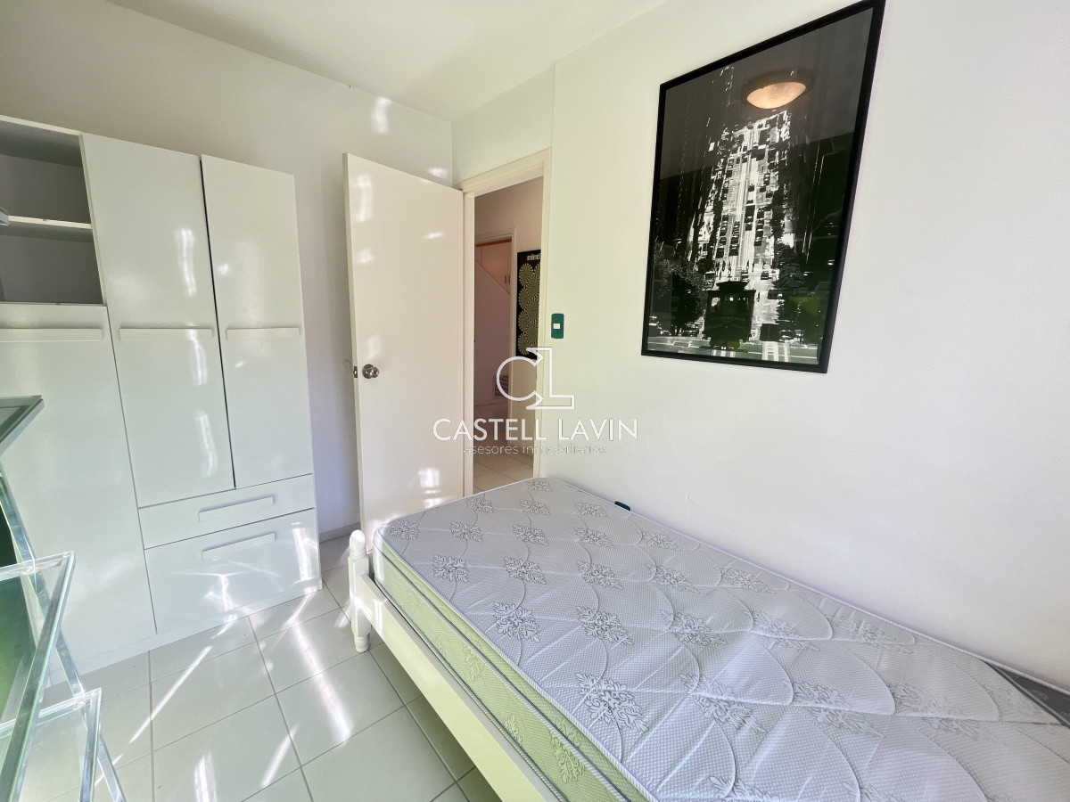 Apartamento ID.637 - Alquiler Temporal Apartamento Penthouse 3 Dormitorios Playa Mansa Punta del Este