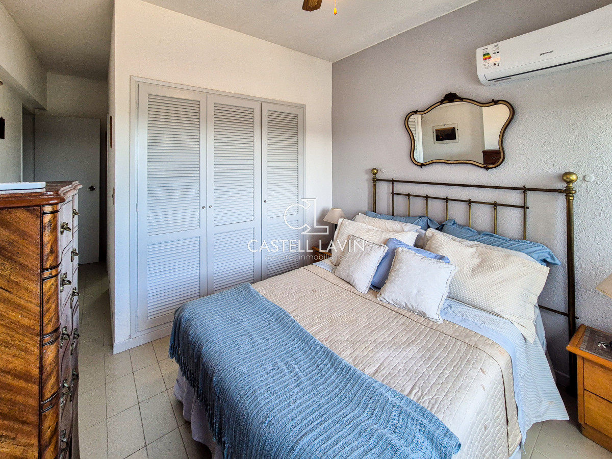 Apartamento ID.104 - Alquiler Anual Apartamento 2 Dormitorios con Piscina Roosevelt Punta del Este