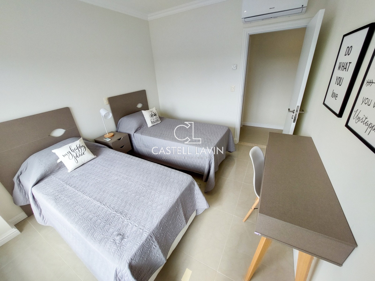 Apartamento ID.41 - Venta PentHouse Con Piscina Propia Playa Mansa Punta del Este