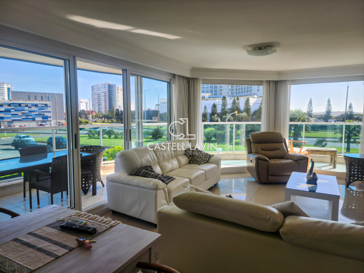 Apartamento ID.802 - Alquiler Temporal Apartamento 3 Dormitorios Casino Tower Los Angeles Punta del Este