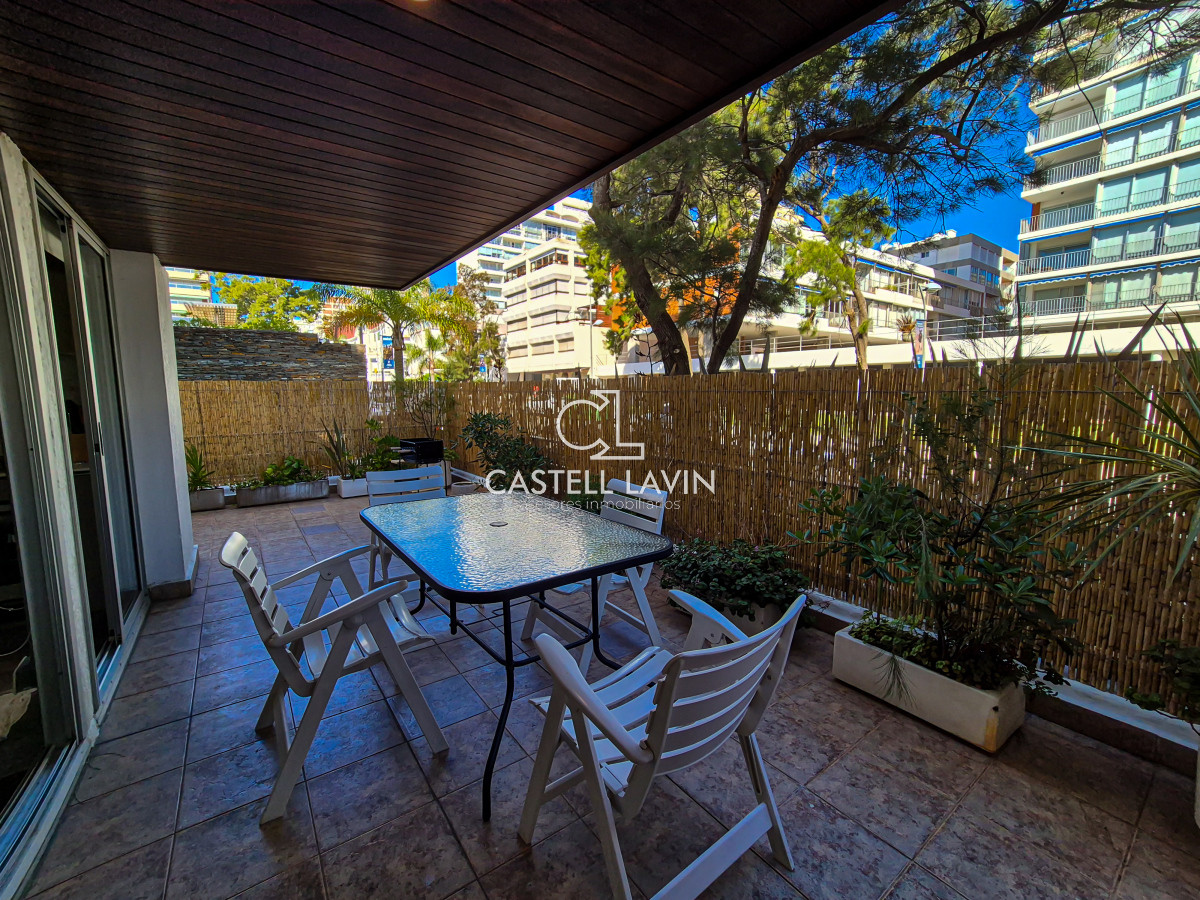 Apartamento ID.72 - Alquiler Anual Apartamento 2 Dormitorios Península Punta del Este 