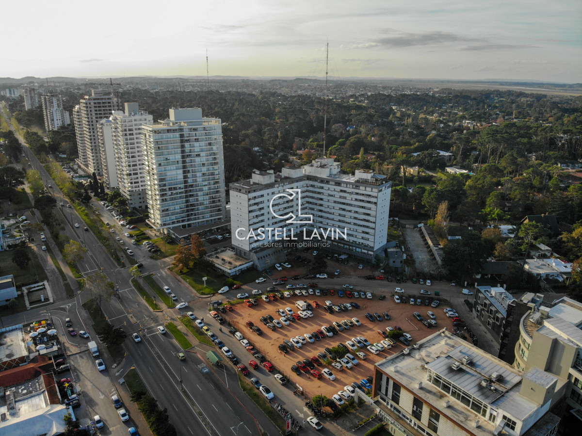Apartamento ID.506 - Venta Apartamento 1 Dormitorios con Piscina Roosevelt Punta del Este