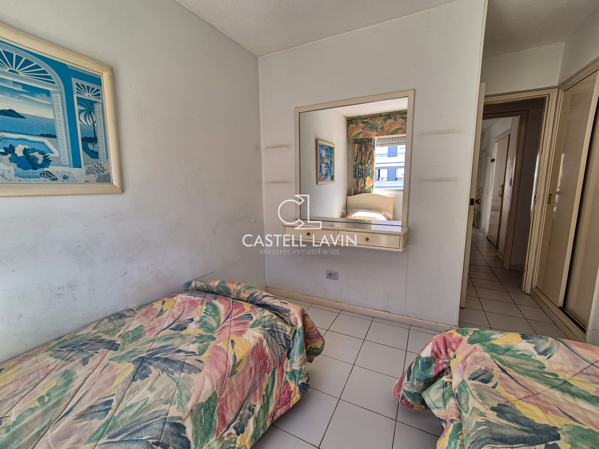 Apartamento ID.267 - Venta Apartamento 3 Dormitorios con vista al mar Península Punta del Este 