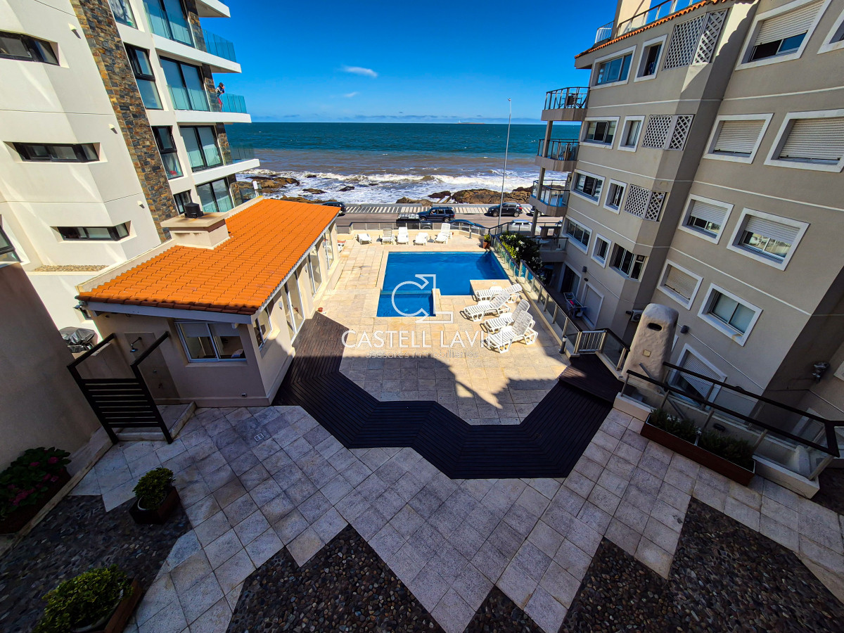 Apartamento ID.267 - Venta Apartamento 3 Dormitorios con vista al mar Península Punta del Este 