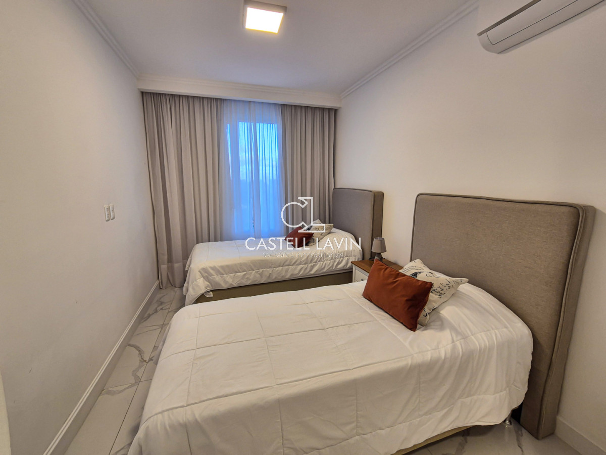 Apartamento ID.101 - Venta Apartamento 3 Dormitorios Paramount Tower Playa Masa Punta del Este