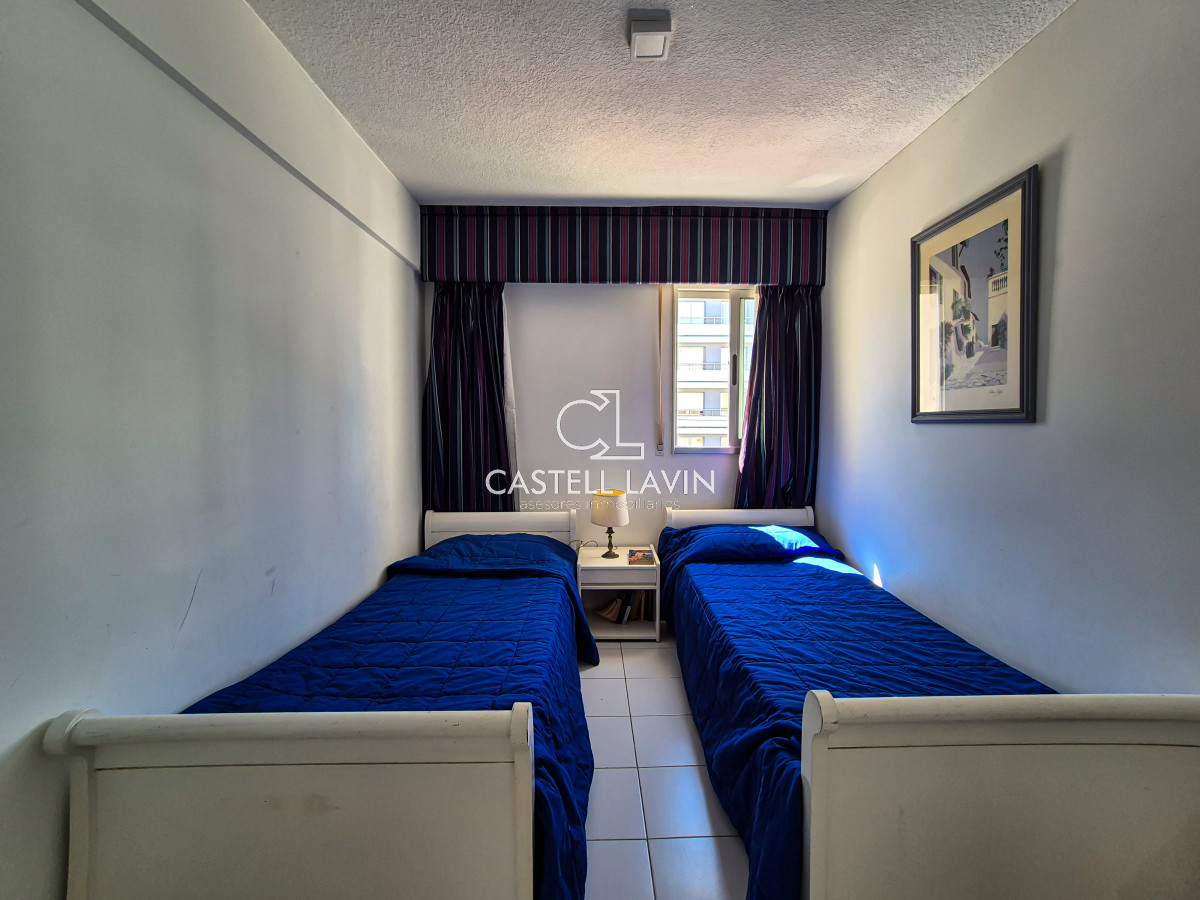 Apartamento ID.267 - Venta Apartamento 3 Dormitorios con vista al mar Península Punta del Este 
