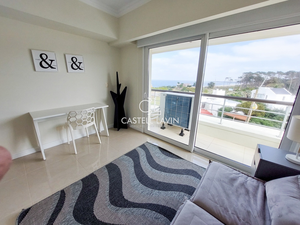 Apartamento ID.41 - Venta PentHouse Con Piscina Propia Playa Mansa Punta del Este
