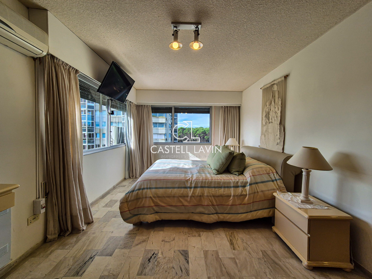 Apartamento ID.395 - Venta Apartamento 3 Dormitorios Roosevelt Center Punta del Este 