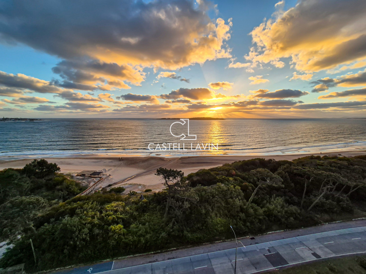Apartamento ID.101 - Venta Apartamento 3 Dormitorios Paramount Tower Playa Masa Punta del Este