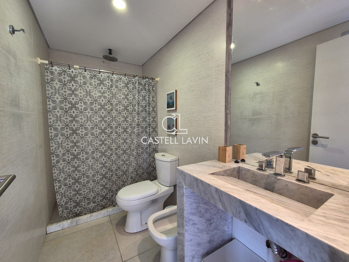 Apartamento ID.337 - Alquiler Anual Monoambiente con Vista Al Mar Mansa Punta del Este