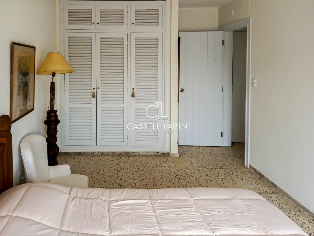 Apartamento ID.79 - Alquiler Temporal Apartamento 2 Dormitorios con Vista al Mar Península Punta del Este