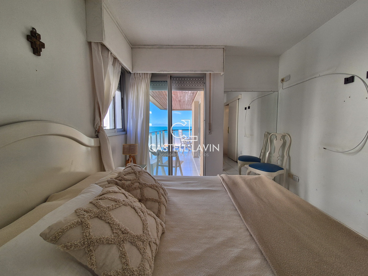 Apartamento ID.267 - Venta Apartamento 3 Dormitorios con vista al mar Península Punta del Este 