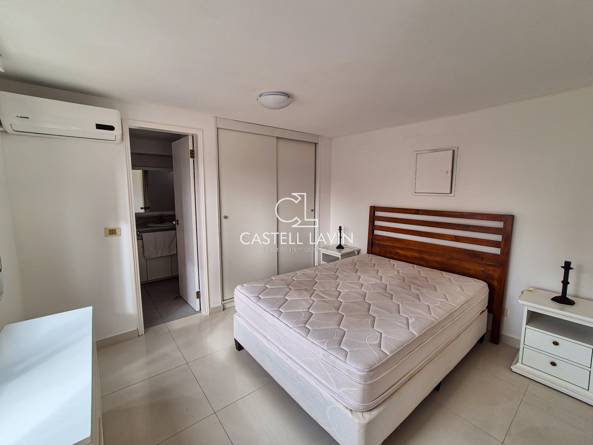 Apartamento ID.558 - Venta Apartamento 1 Dormitorio con amplia Terraza Peninsula Punta del Este