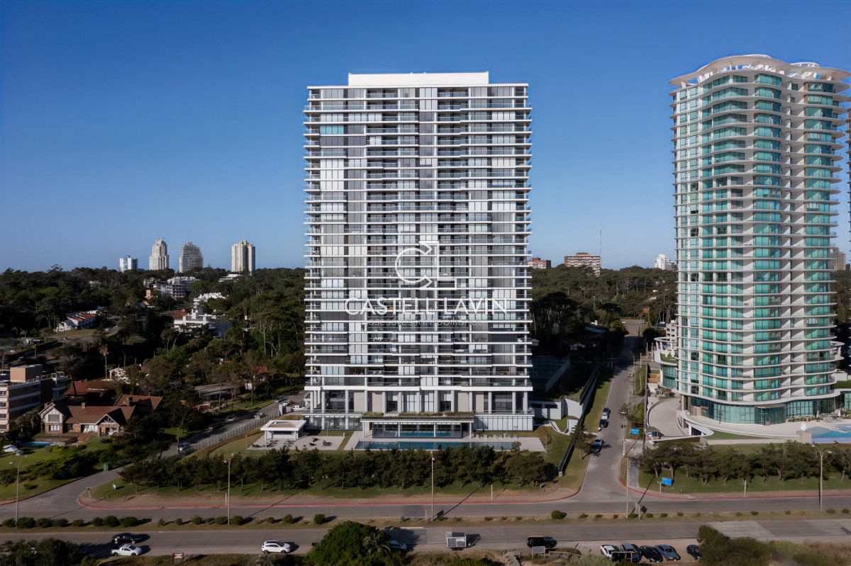 Apartamento ID.84 - Venta Apartamento 2 Dormitorios frente al Mar Mansa Punta del Este
