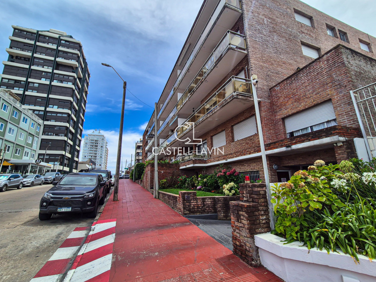 Apartamento ID.983 - Venta Apartamentos 3 Dormitorios Península Punta del Este