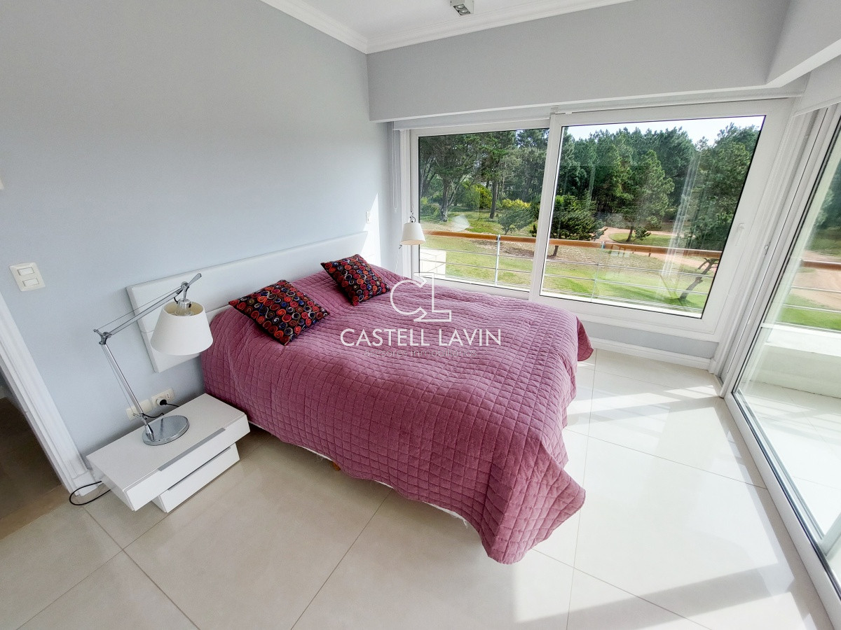 Apartamento ID.43 - Venta Apartamento 2 Dormitorios en Veramansa Playa Mansa Punta del Este