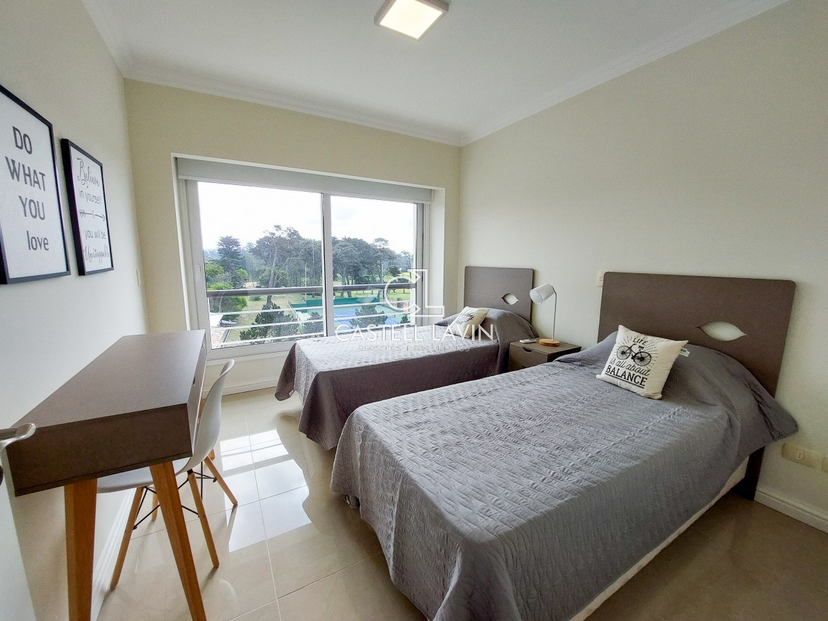 Apartamento ID.41 - Venta PentHouse Con Piscina Propia Playa Mansa Punta del Este