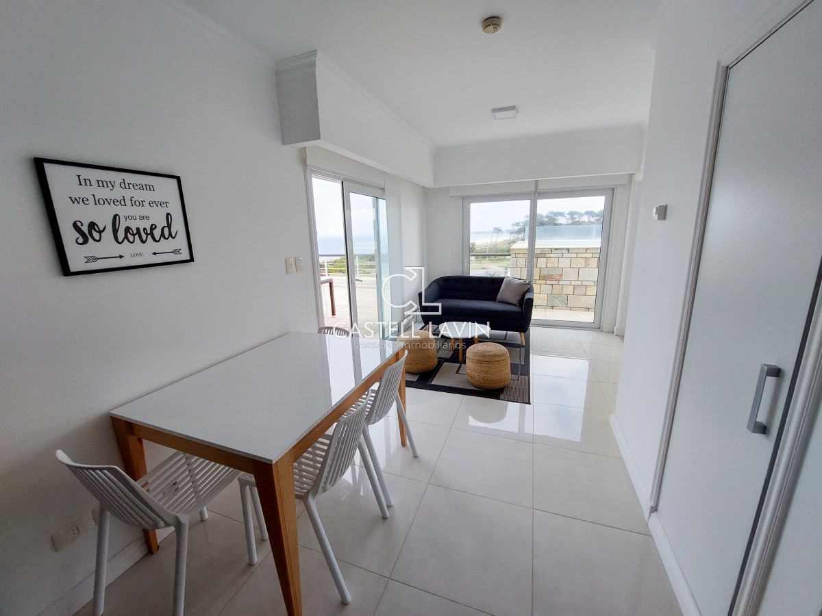 Apartamento ID.41 - Venta PentHouse Con Piscina Propia Playa Mansa Punta del Este