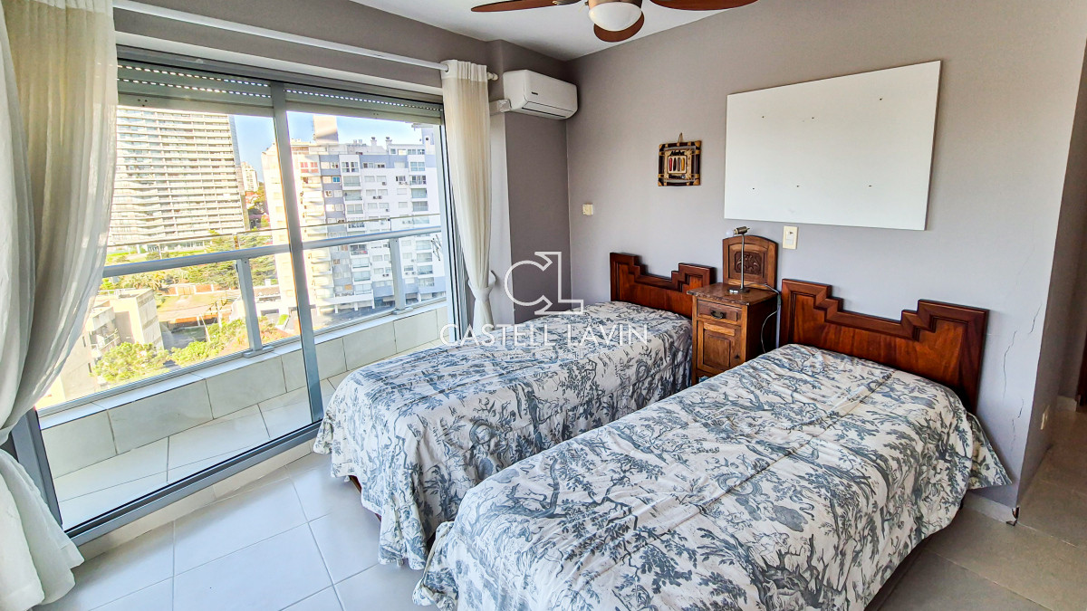 Apartamento ID.92 - Alquiler Temporal Apartamento 3 Dormitorios Season Tower Mansa Punta del Este