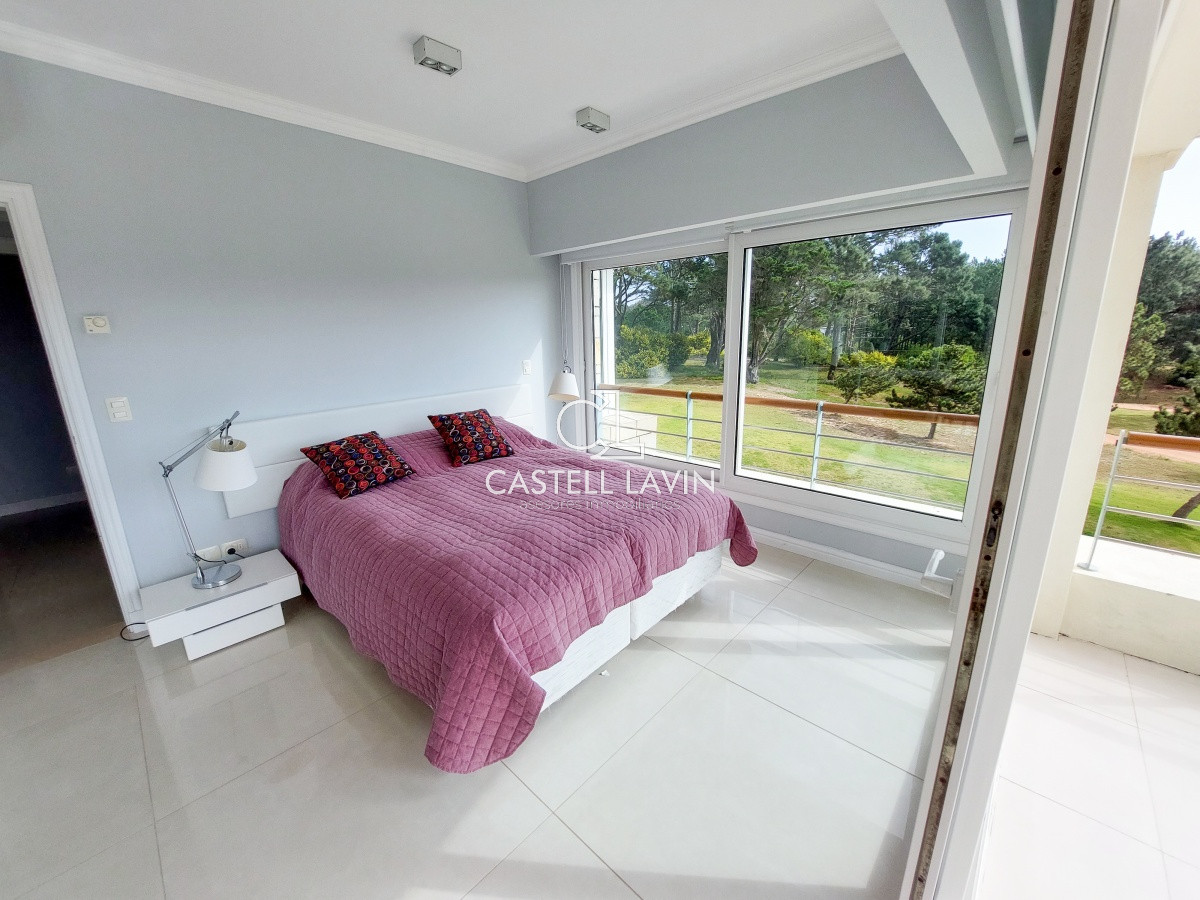 Apartamento ID.43 - Venta Apartamento 2 Dormitorios en Veramansa Playa Mansa Punta del Este