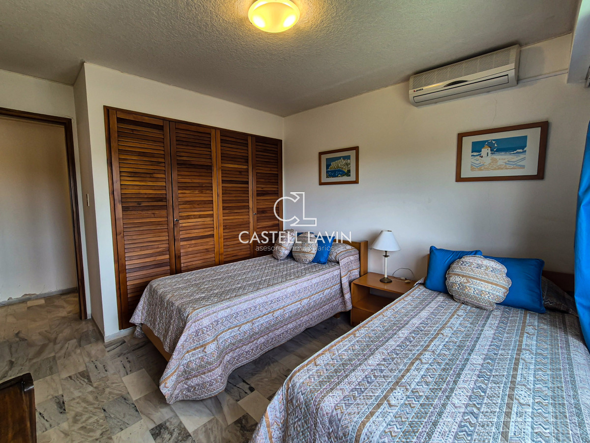 Apartamento ID.395 - Venta Apartamento 3 Dormitorios Roosevelt Center Punta del Este 