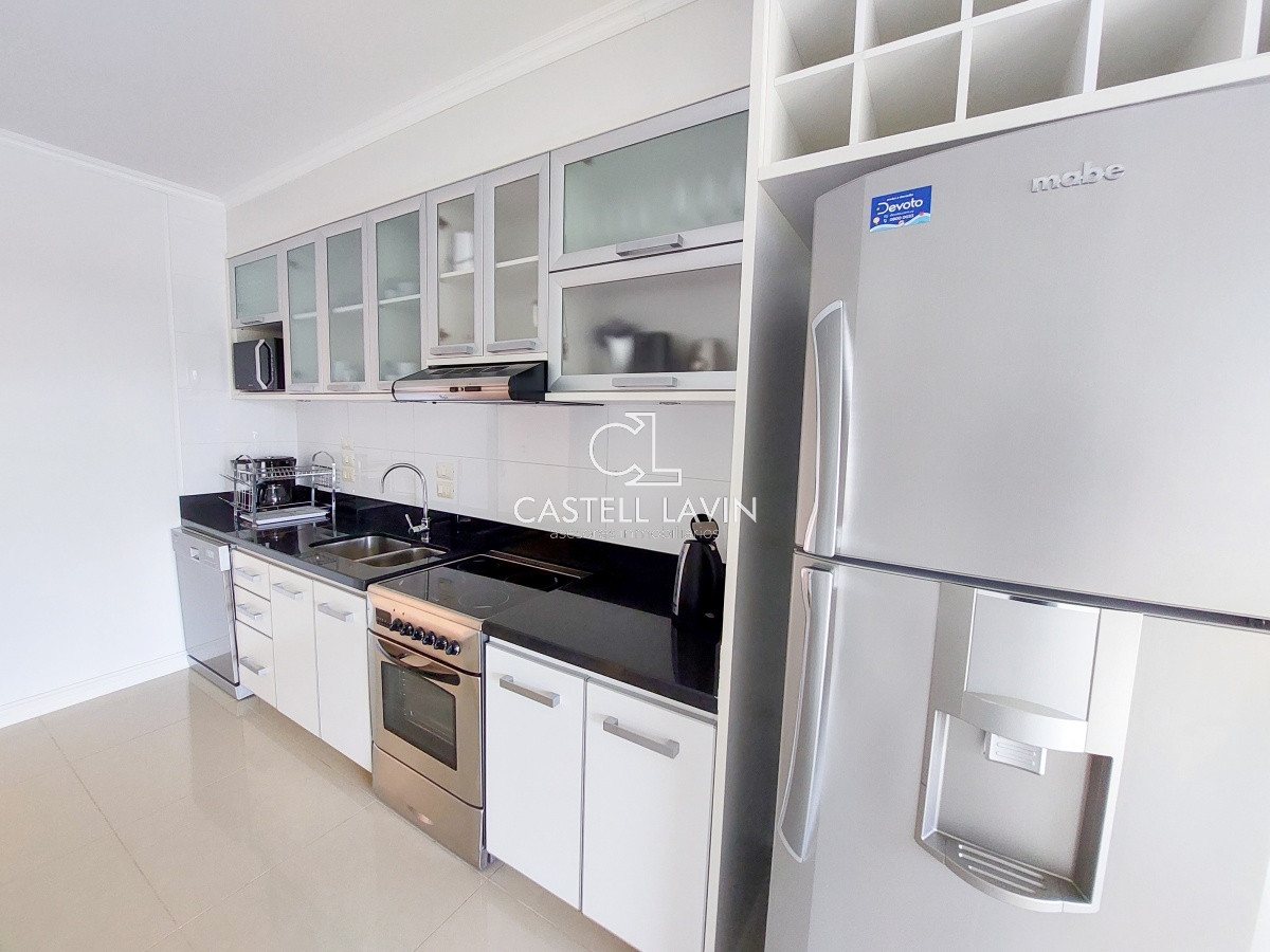 Apartamento ID.44 - Venta Duplex 3 dormitorios en Veramansa Playa Mansa Punta del Este