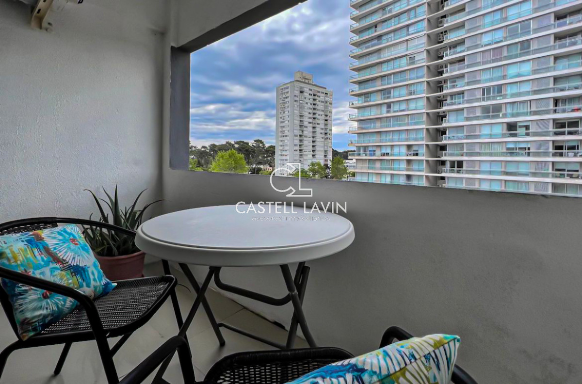 Apartamento ID.201 - Venta Apartamento 2 Dormitorios con Piscina Roosevelt Punta del Este